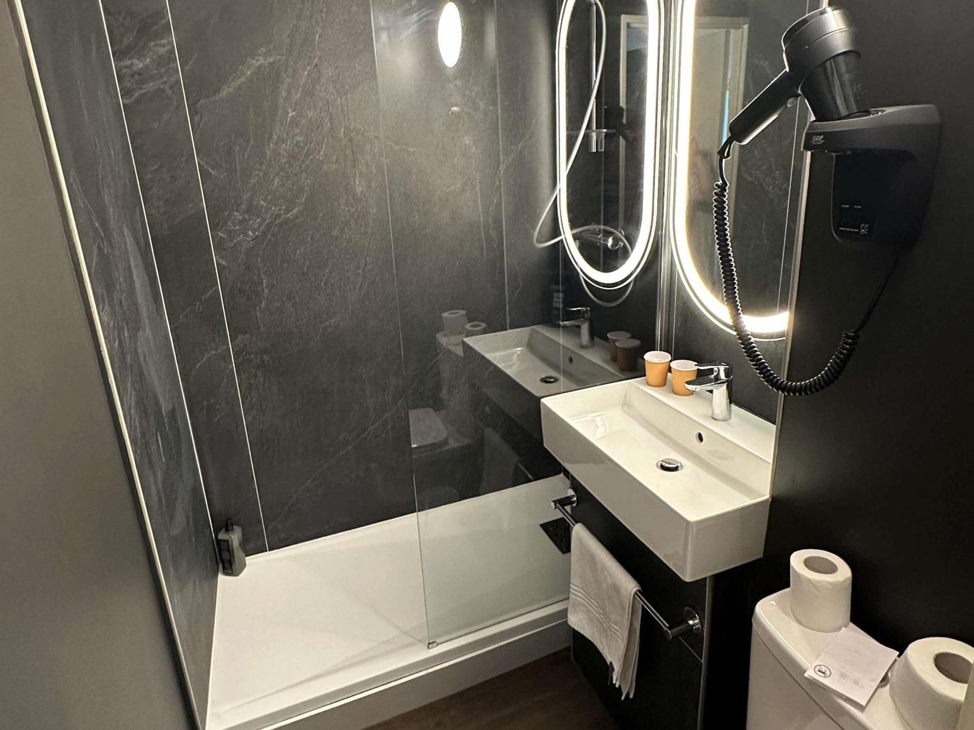 Ibis Abbeville Εξωτερικό φωτογραφία